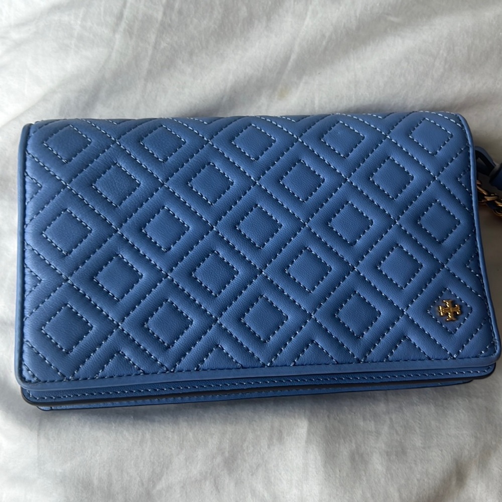 Tory Burch Britton Chain Wallet